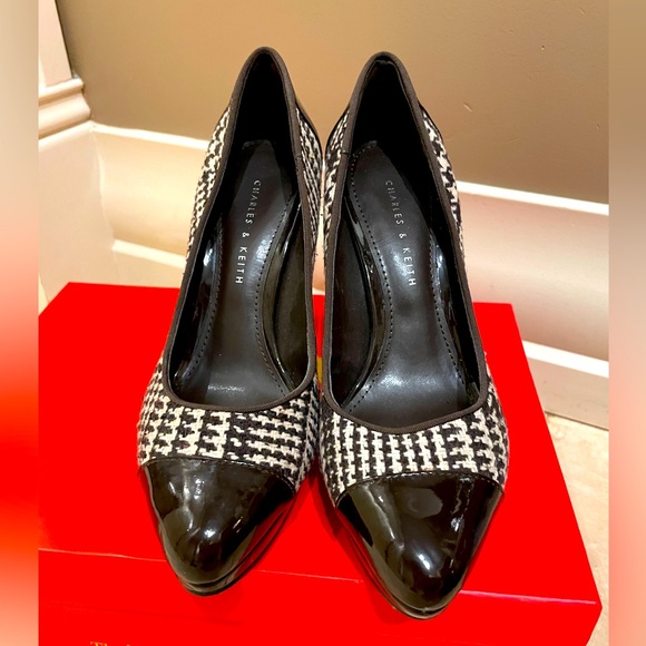 Charles & Keith High Heel Shoes - Picture 2 of 5